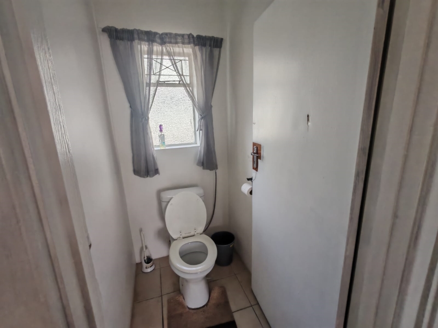 1 Bedroom Property for Sale in South End Eastern Cape